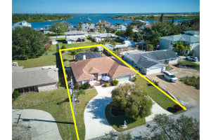 10 Cunningham Dr, New Smyrna Beach, FL 32168, Sold 04/06/23
