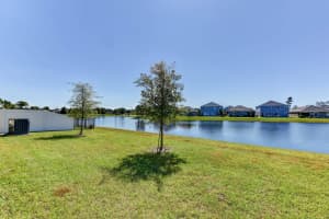 304 Jackson Lp, DeLand, FL 32724, Sold 01/17/23