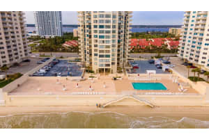 2947 S Atlantic Ave, Daytona Beach, FL 32118, Sold 08/03/23