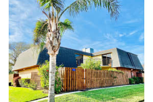 17 Cedar Dunes Dr, New Smyrna Beach, FL 32169, Sold 02/14/23