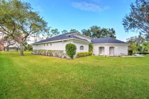 2705 Autumn Leaves Dr, Port Orange, FL 32128, Sold 04/27/23