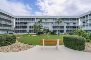 315 Causeway N, New Smyrna Beach, FL 32169, Sold 06/23/23