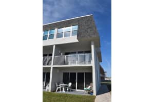 4831 Saxon Dr, New Smyrna Beach, FL 32169, Sold 03/17/23