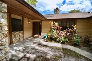 95 Knollwood Estates Dr, Ormond Beach, FL 32174, Sold 03/15/23