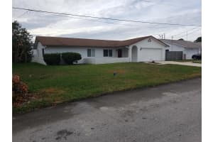 20 Blue Heron Dr, Edgewater, FL 32141, Sold 01/30/23