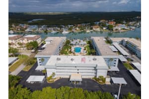 315 Causeway N, New Smyrna Beach, FL 32169, Sold 04/25/23