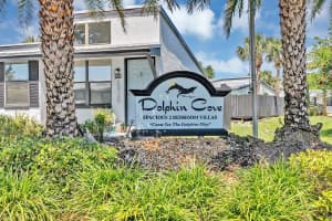 44 Jacaranda Cay COURT, NEW SMYRNA BEACH, FL 32169 - MLS#MFRNS1074079