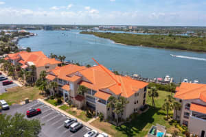 462 Bouchelle Dr, New Smyrna Beach, FL 32169, Sold 09/01/23