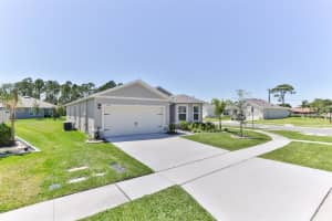 302 Sunset Vw Dr, Edgewater, FL 32141, Sold 07/07/23