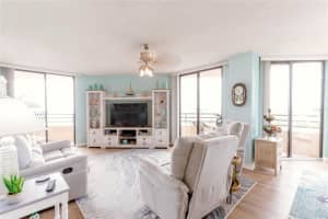 3023 Atlantic AVENUE, DAYTONA BEACH SHORES, FL 32118 - MLS#MFRNS1074838