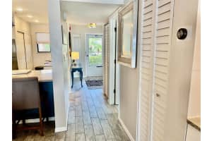 464 Bouchelle Dr, New Smyrna Beach, FL 32169, Sold 10/12/23