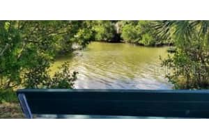 129 Canal AVENUE, OAK HILL, FL 32759 - MLS#MFRNS1077529