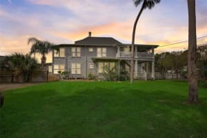 114 LIVE OAK STREET, NEW SMYRNA BEACH, FL 32168 Sold 11/01/24