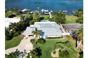 38 RICHMOND DRIVE, NEW SMYRNA BEACH, FL 32169 Sold 03/28/24