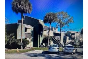 292 SCOTTSDALE SQUARE, WINTER PARK, FL 32792 Sold 08/10/24