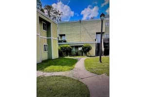 292 SCOTTSDALE SQUARE, WINTER PARK, FL 32792 Sold 08/10/24