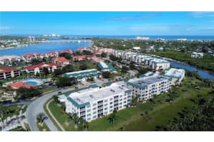 418 BOUCHELLE DRIVE, NEW SMYRNA BEACH, FL 32169 Sold 05/06/24