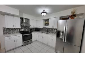 910 BIG TREE ROAD, SOUTH DAYTONA, FL 32119 Sold 12/23/24