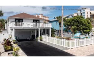 830 Maralyn Ave, NEW SMYRNA BEACH