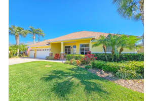 711 ALDENWOOD TRAIL, NEW SMYRNA BEACH, FL 32168 Sold 04/04/24