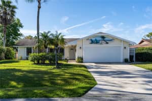 310 WILDWOOD DRIVE, EDGEWATER, FL 32132 Sold 04/25/24