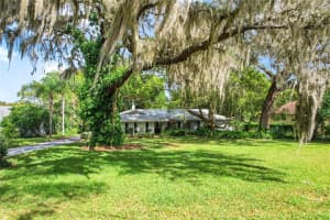 1124 PEARL VIEW DRIVE, ALTAMONTE SPRINGS, FL 32714 Sold 02/20/25
