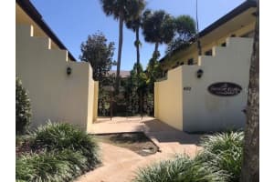 400 OAKRIDGE BOULEVARD, DAYTONA BEACH, FL 32118 - MLS#MFRNS1081548