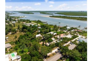 1006 RIVERSIDE DRIVE, EDGEWATER, FL 32132 Sold 06/23/25