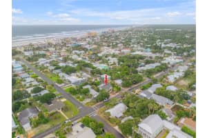 301 PINE STREET, NEW SMYRNA BEACH, FL 32169 Sold 02/19/25