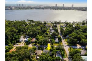 1510 MORAVIA AVENUE, HOLLY HILL, FL 32117 Sold 09/16/24