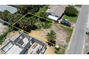 425 COLUMBUS AVENUE, NEW SMYRNA BEACH, FL 32169 - MLS#MFRNS1081854
