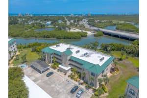 424 BOUCHELLE DRIVE, NEW SMYRNA BEACH, FL 32169 Sold 05/26/25