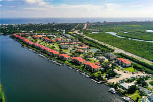 440 BOUCHELLE DRIVE, NEW SMYRNA BEACH, FL 32169 Sold 04/21/25
