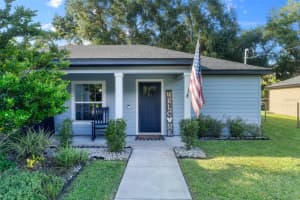 300 OSTEEN MAYTOWN ROAD, OSTEEN, FL 32764 Sold 01/14/25