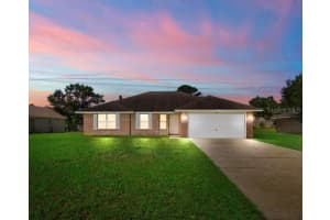 2492 COURTLAND BOULEVARD, DELTONA, FL 32738 Sold 10/10/24