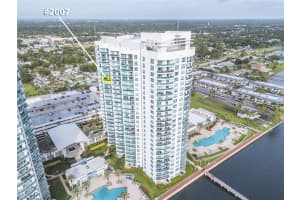 241 RIVERSIDE DRIVE, HOLLY HILL, FL 32117 Sold 08/29/25