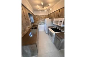 840 CENTER AVENUE, DAYTONA BEACH, FL 32117 Sold 07/28/25