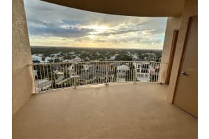 711 ATLANTIC AVENUE, NEW SMYRNA BEACH, FL 32169 - MLS#MFRNS1082692