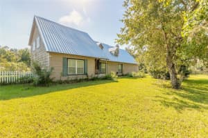 425 COUNTRY CIRCLE DRIVE, PORT ORANGE, FL 32128 Sold 11/01/24