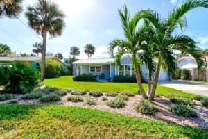 919 1ST AVENUE, NEW SMYRNA BEACH, FL 32169 Sold 12/10/24