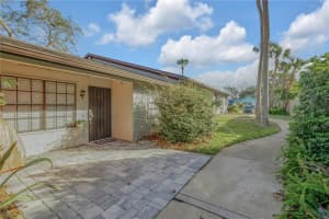 526 LIVE OAK STREET, EDGEWATER, FL 32132 Sold 05/16/25
