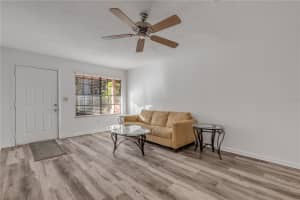 526 LIVE OAK STREET, EDGEWATER, FL 32132 Sold 05/16/25