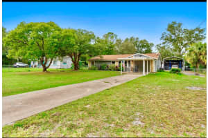 1721 OLD DAYTONA ROAD, DELAND, FL 32724 Sold 02/21/25