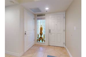 5300 ATLANTIC AVENUE, NEW SMYRNA BEACH, FL 32169 Sold 01/22/25