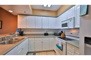 5300 ATLANTIC AVENUE, NEW SMYRNA BEACH, FL 32169 Sold 05/08/25