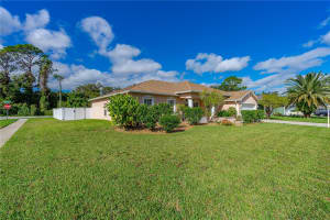 338 MARINERS GATE DRIVE, EDGEWATER, FL 32141 Sold 12/27/24
