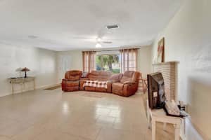 1527 MAGNOLIA STREET, NEW SMYRNA BEACH, FL 32168 Sold 04/14/25