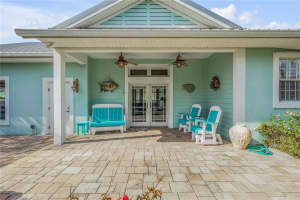 322 COLUMBUS AVENUE, NEW SMYRNA BEACH, FL 32169 Sold 04/15/25