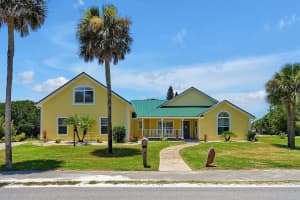 886 MATTHEWS AVENUE, NEW SMYRNA BEACH, FL 32169 Sold 08/19/25