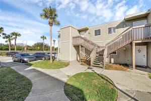 102 SCOTTSDALE SQUARE, WINTER PARK, FL 32792 Sold 01/03/25